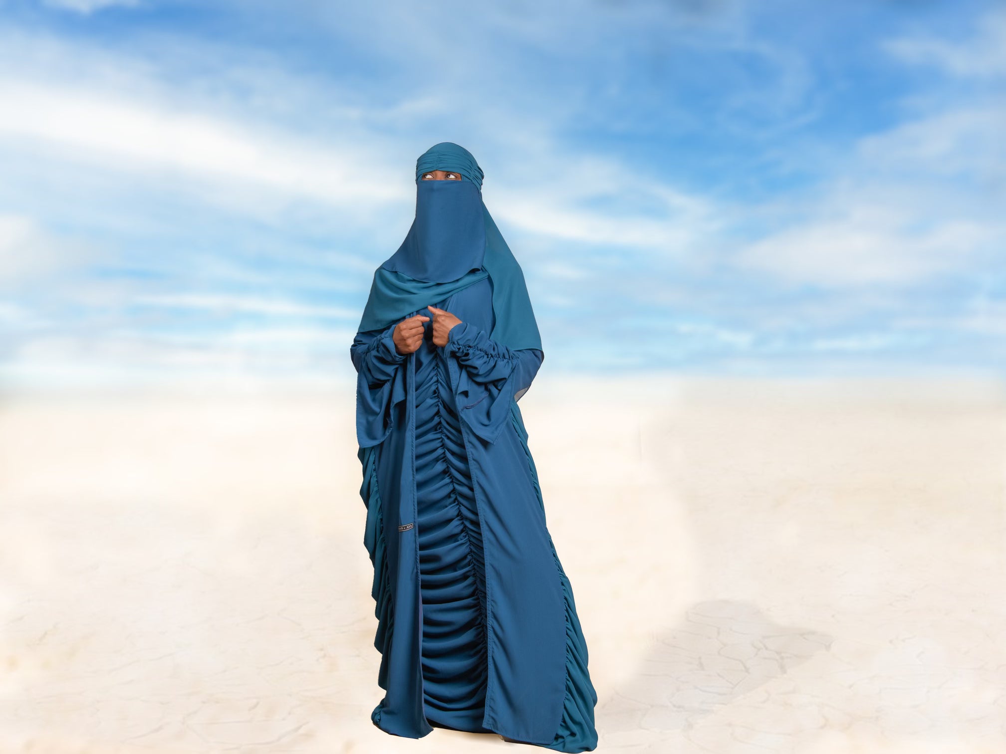 Classic w/ A SIDE Of Detail – Ayaan + Aya