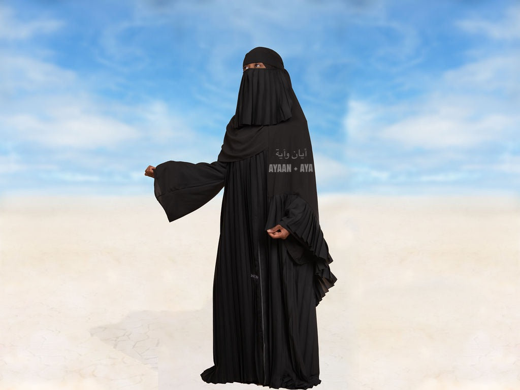 Kanza Knife Pleat Abaya Set